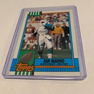 Dan Marino 1990 Topps Football Card Vintage Collectible